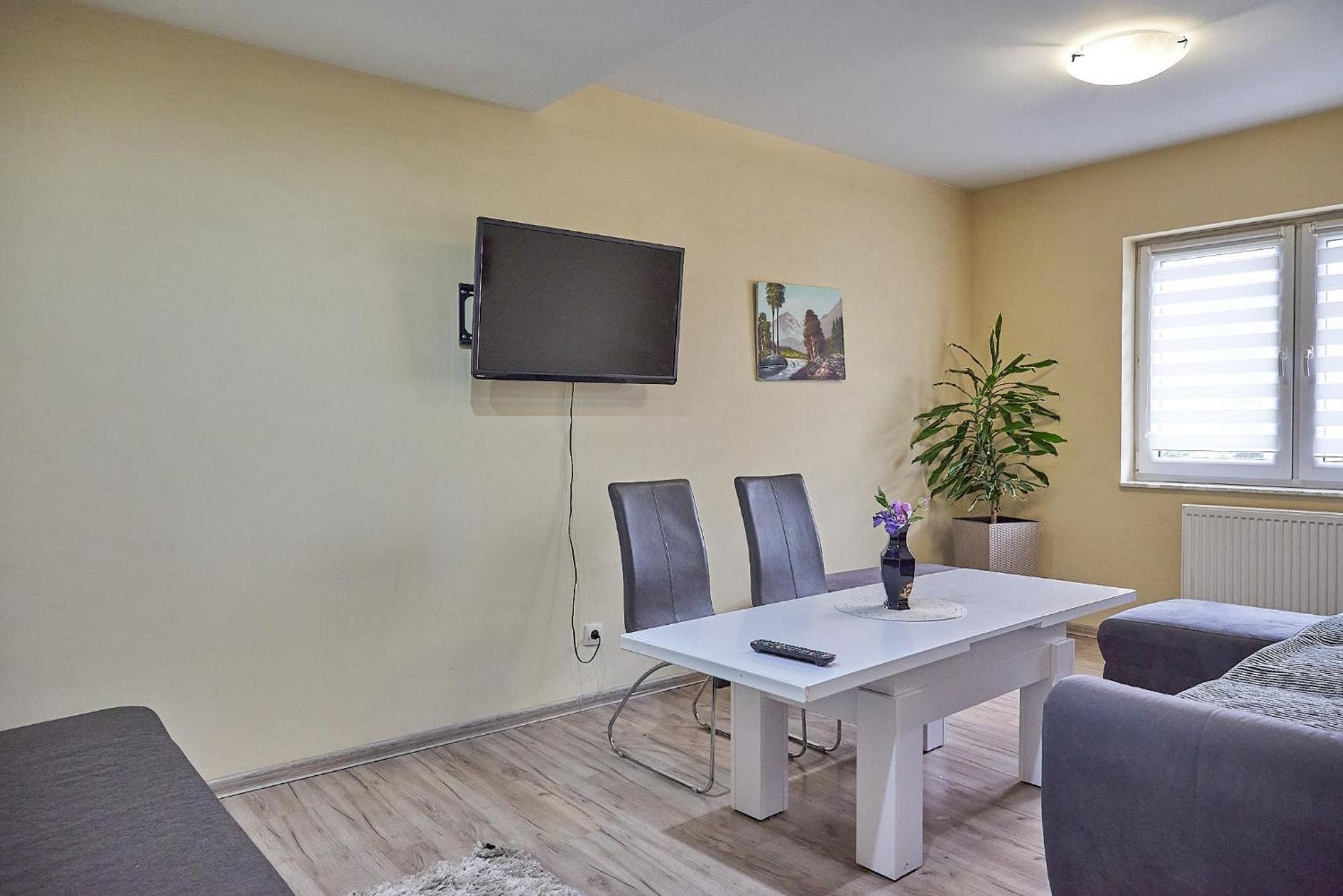 Waldi Apartament Cieplice Єленя-Ґура Екстер'єр фото